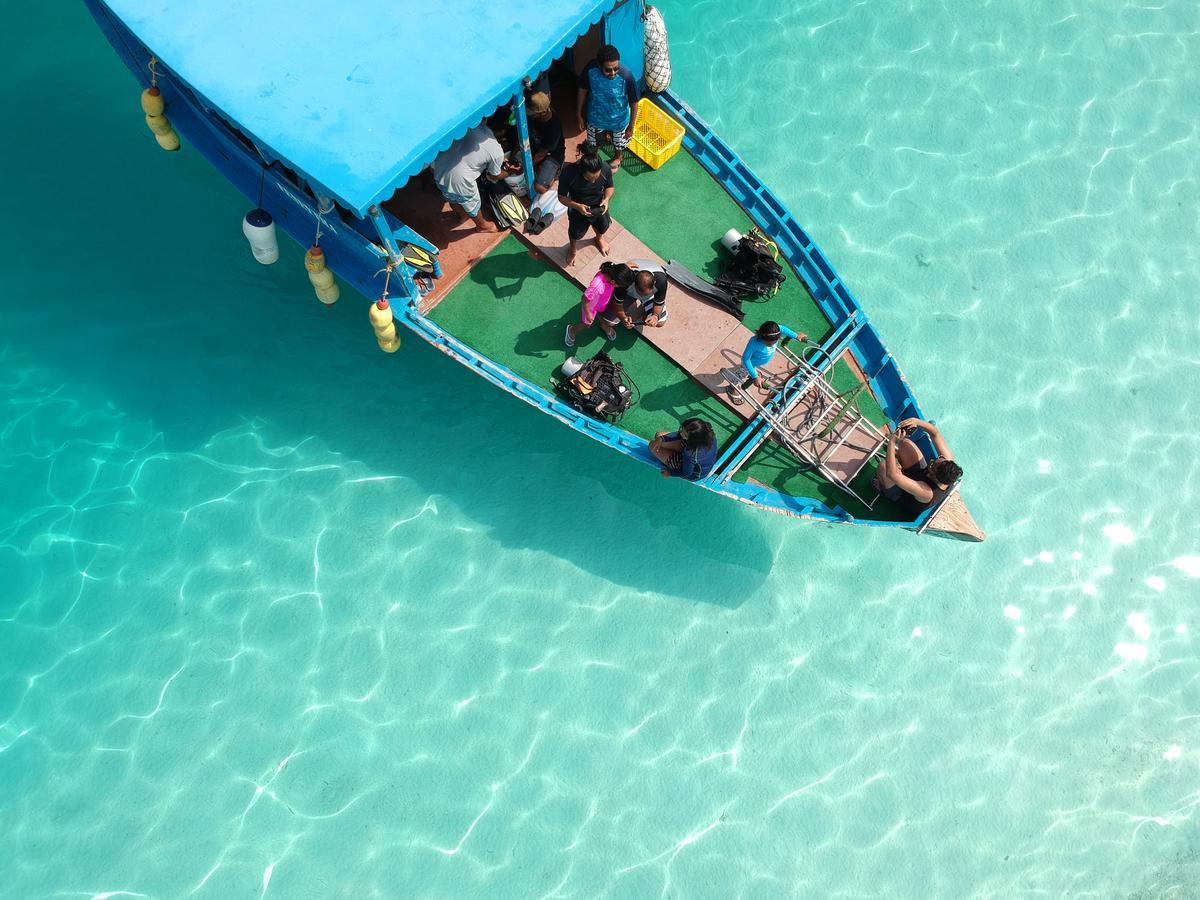 White Coral Rasdhoo Hotel Екстериор снимка