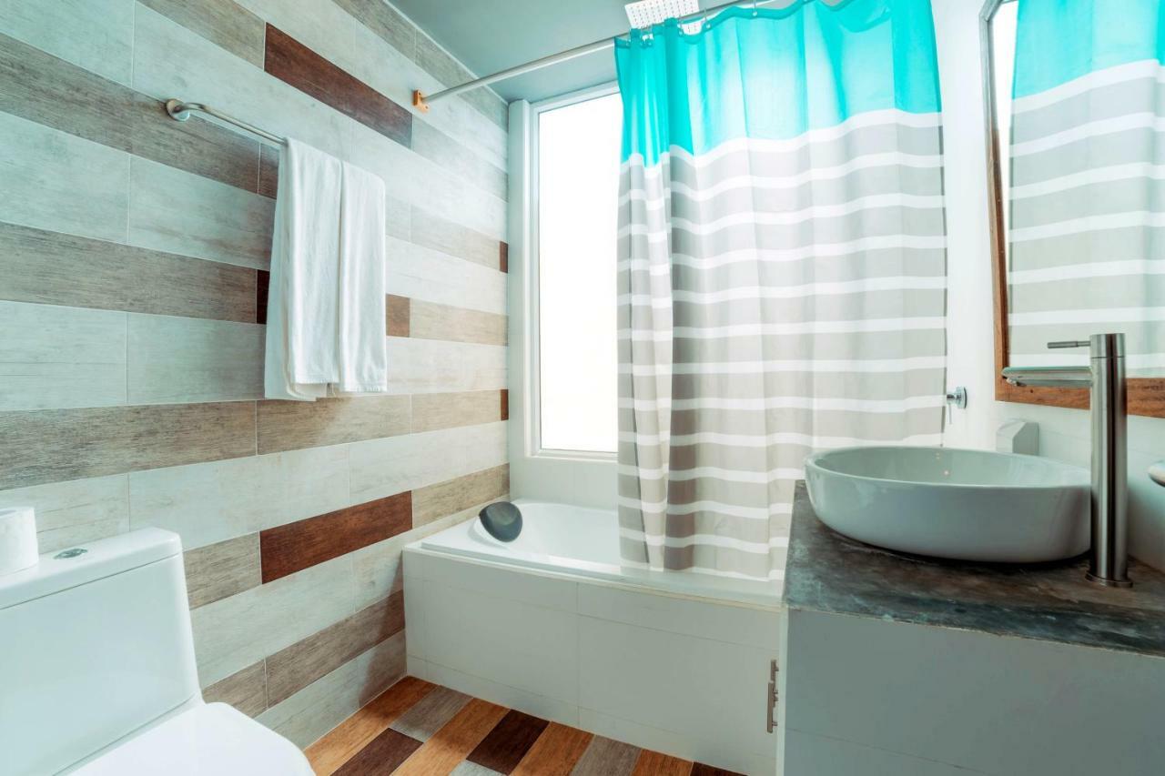 White Coral Rasdhoo Hotel Екстериор снимка